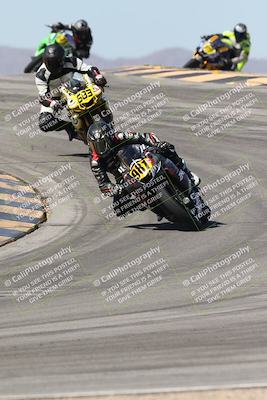 media/Oct-04-2025-CVMA (Sat) [[408bcdd6e4]]/Race 5-Amateur Formula Middleweight/